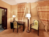 Belhotel