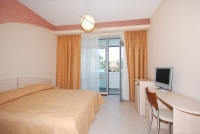 Ac-hotel