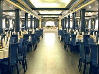 "Hotel Plaza"