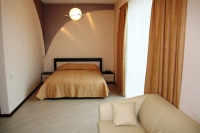 Ac-hotel