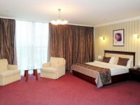 GRAND HOTEL