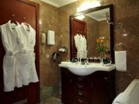 GRAND HOTEL