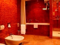 GRAND HOTEL