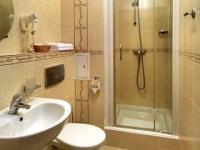 Greenway Park Hotel 
